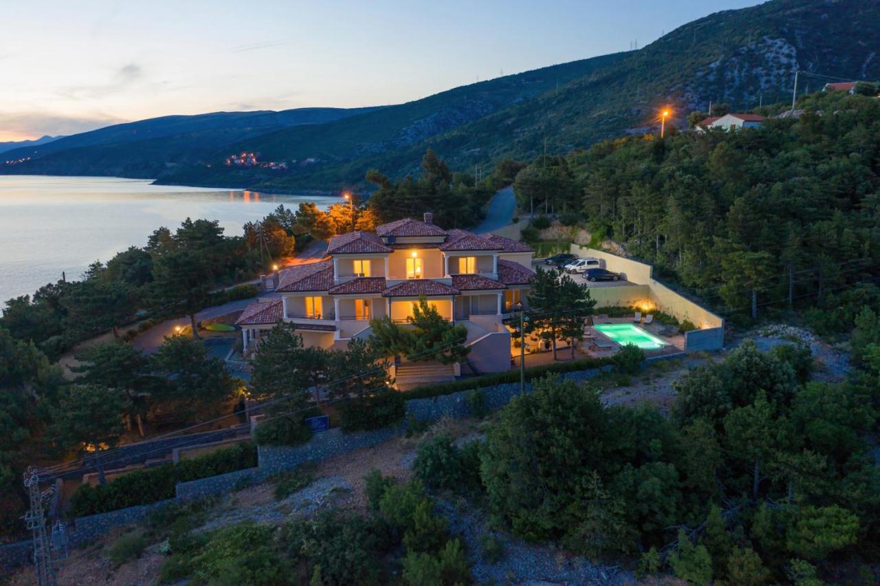 Villa Mia สเวติยูไร ภายนอก รูปภาพ