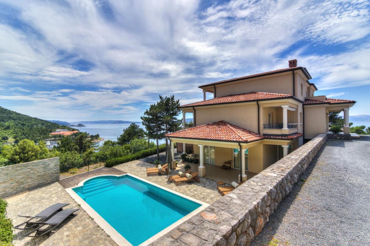 Villa Mia สเวติยูไร ภายนอก รูปภาพ