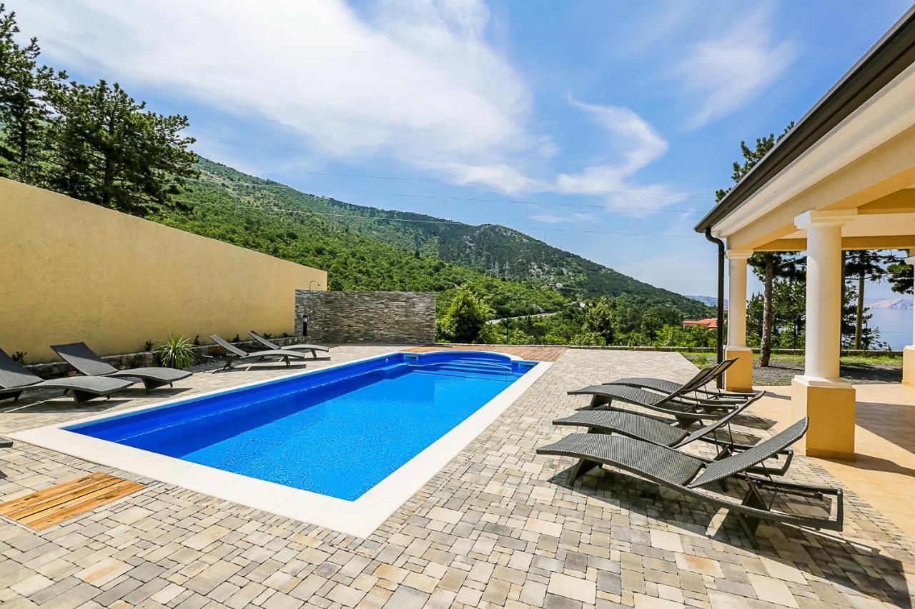 Villa Mia สเวติยูไร ภายนอก รูปภาพ