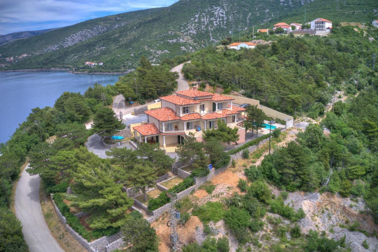 Villa Mia สเวติยูไร ภายนอก รูปภาพ